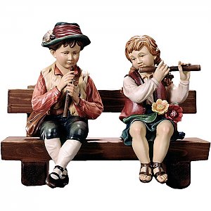 KD1029 - Flötenspieler und Querflötenspielerin auf Bank