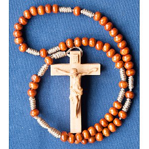 0418 - Rosary with baroque Crucifix in cherry wood 5cm