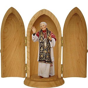 G2057 - Pope Benedikt in the niche