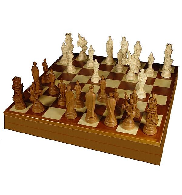 G1841 - Scacchiera con scacchi - scacco con cavaglieri
